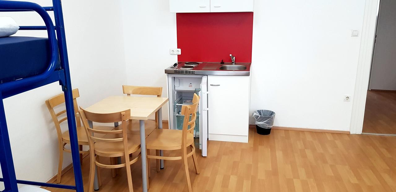 Easyroom Vienna - Low Budget Hostel Ngoại thất bức ảnh