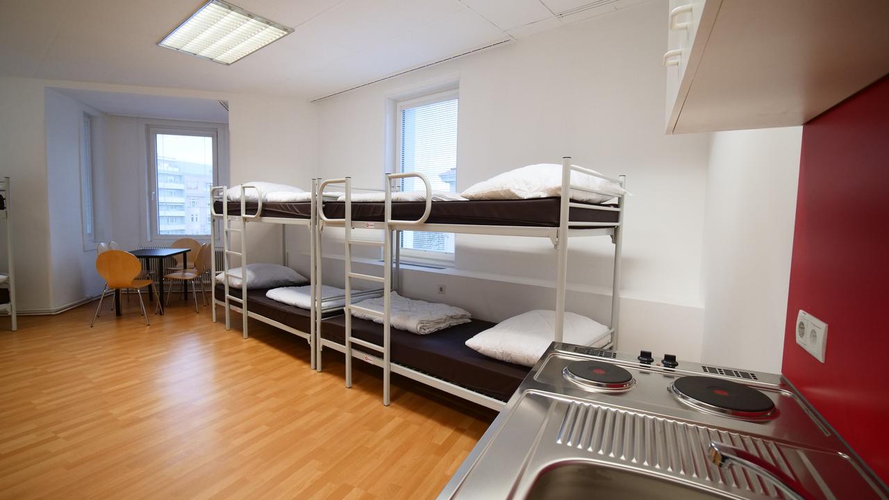 Easyroom Vienna - Low Budget Hostel Ngoại thất bức ảnh