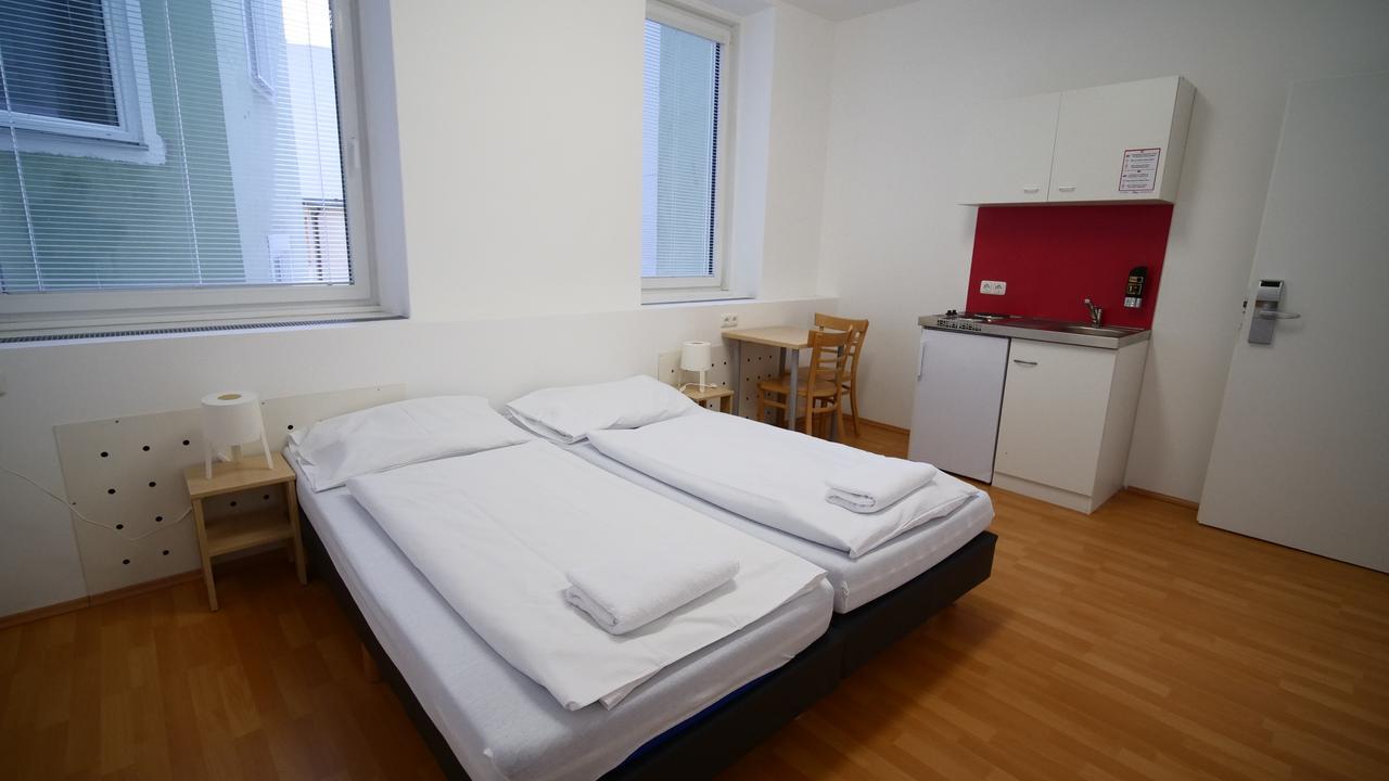 Easyroom Vienna - Low Budget Hostel Ngoại thất bức ảnh