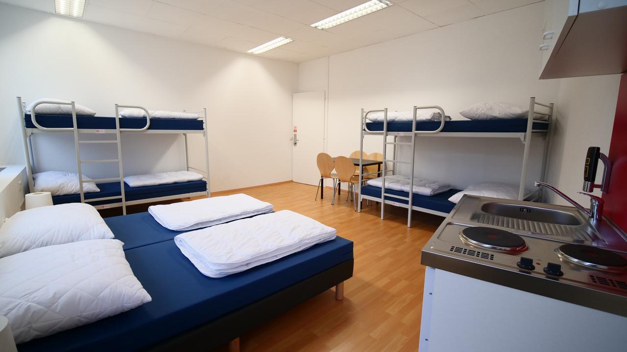 Easyroom Vienna - Low Budget Hostel Ngoại thất bức ảnh